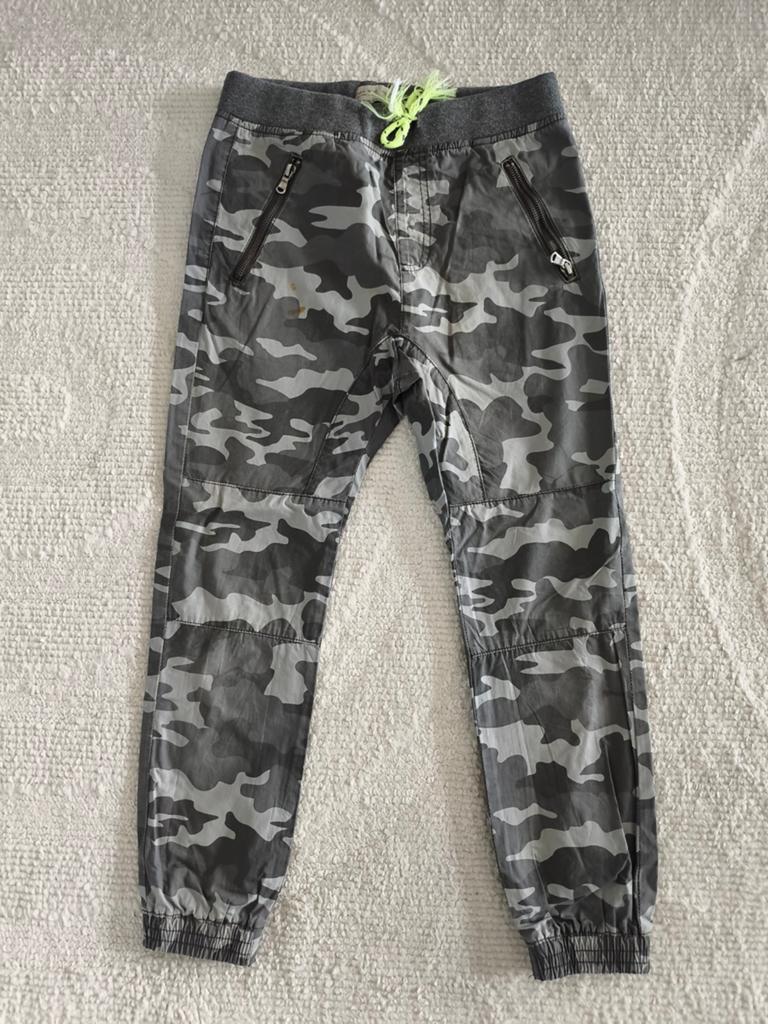 Pantalon militaire ZARA 9-10 ans, Enfants & Bébés, Enlèvement ou Envoi, Pantalon