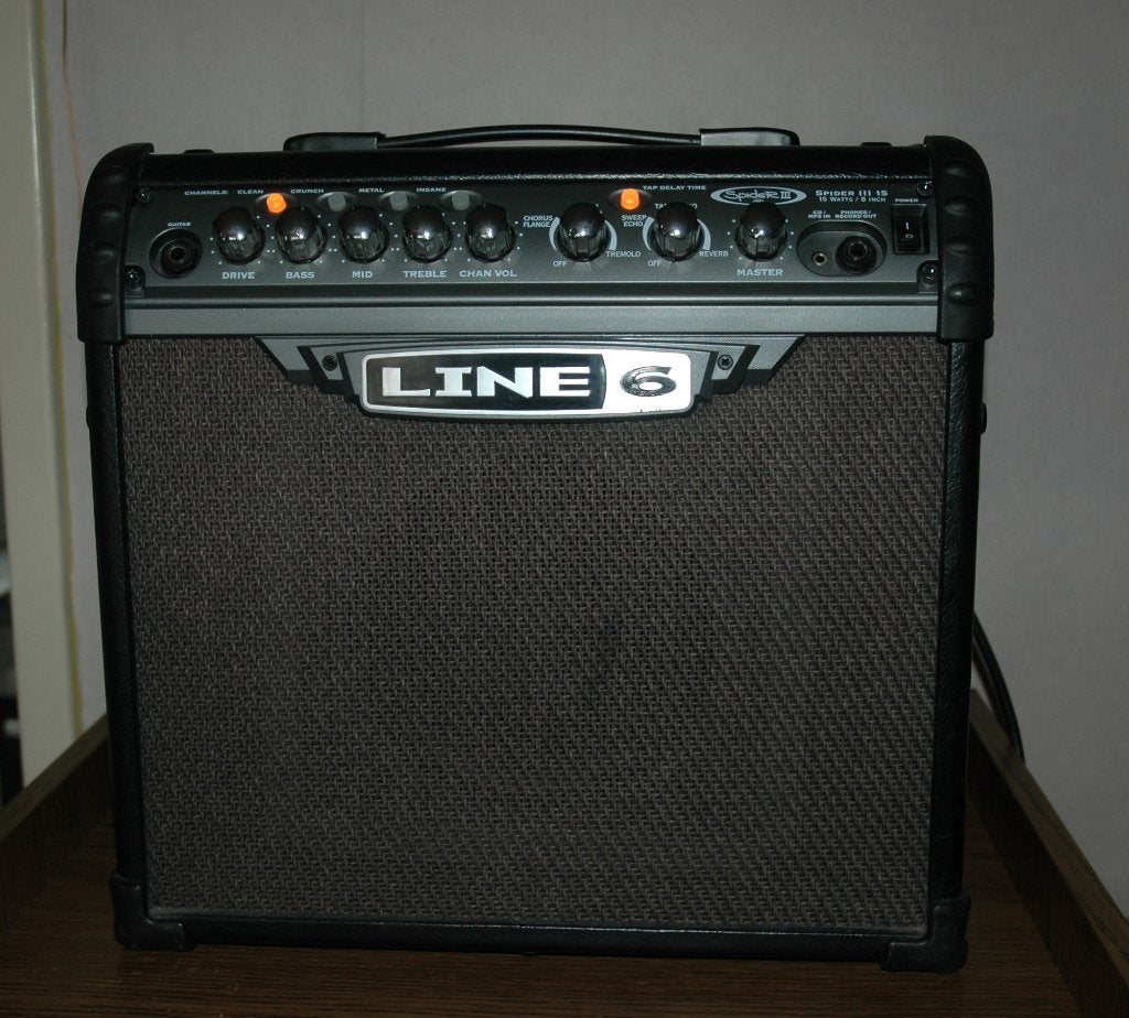Line 6 Spider III - 15 watt gitaar versterker, Musique & Instruments, Enlèvement, Comme neuf, Guitare, Moins de 50 watts