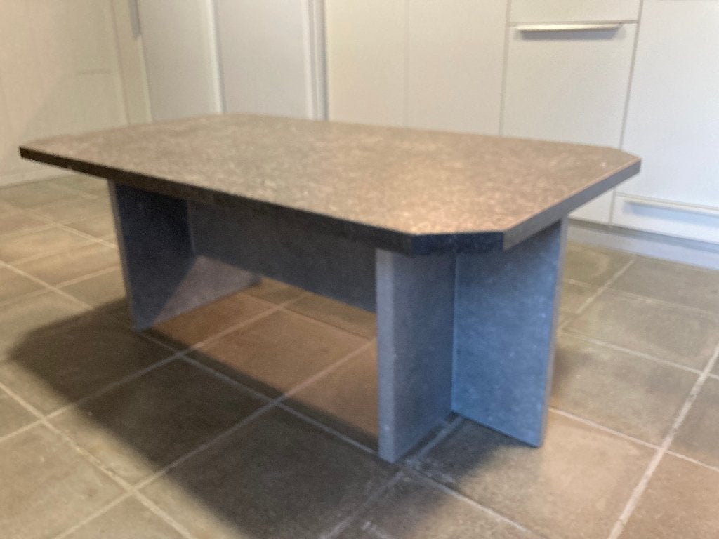 TABLE EN PIERRE BLEUE, Maison & Meubles, Tables | Tables de salon, Comme neuf, Enlèvement