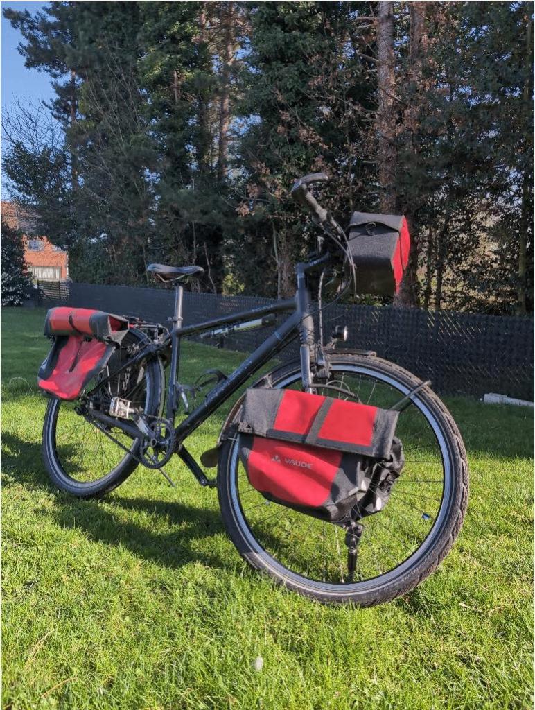 KOGA trekkingfiets (groot onderhoud gehad op 24/04/2026), Fietsen en Brommers, Ophalen, 28 inch, Vering, 10 tot 15 versnellingen