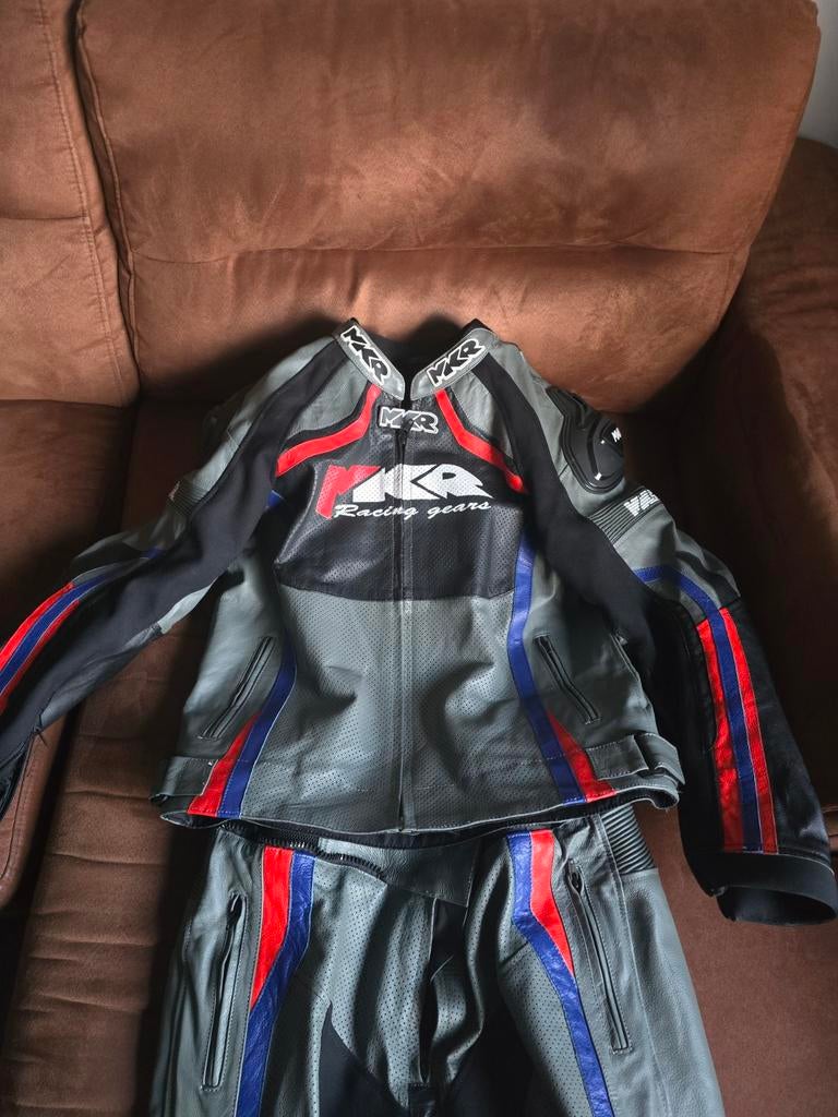 Combinaison cuir moto 2 pièces avec bottes et gants, Motos