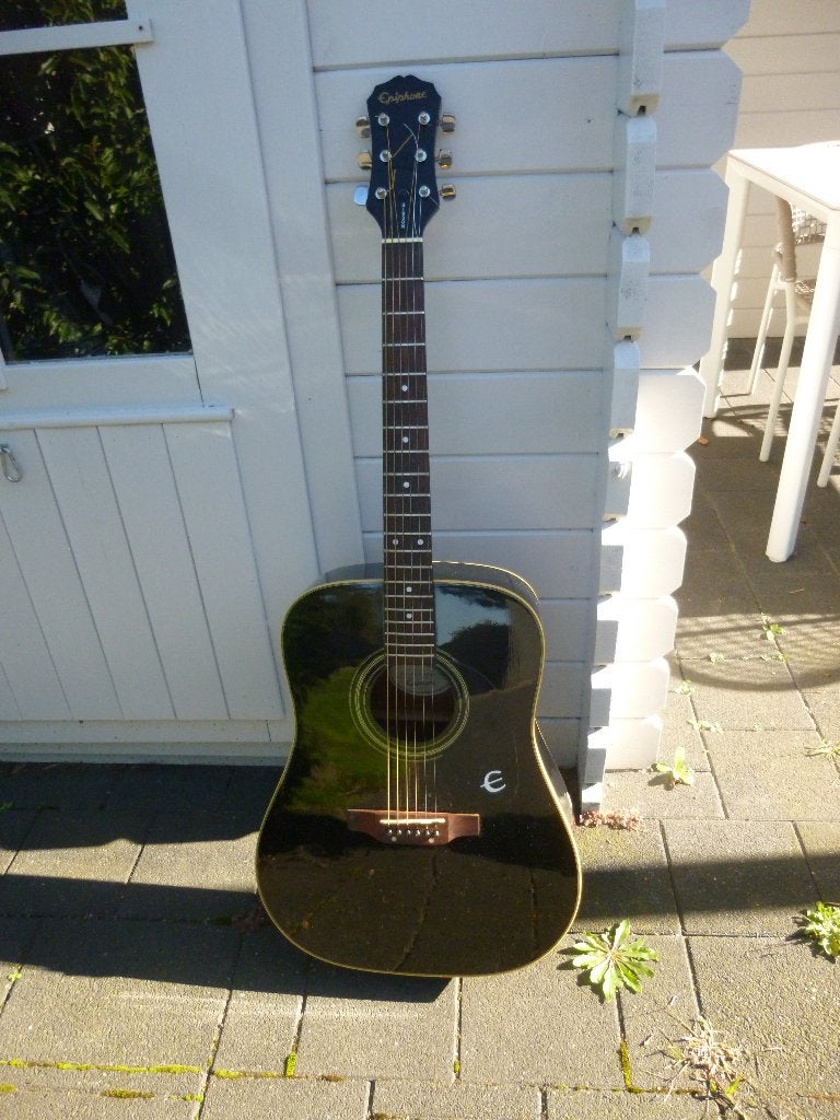 guitare acoustique Epiphone, Musique & Instruments, Enlèvement, Utilisé, Guitare Western ou Guitare Folk, Avec valise