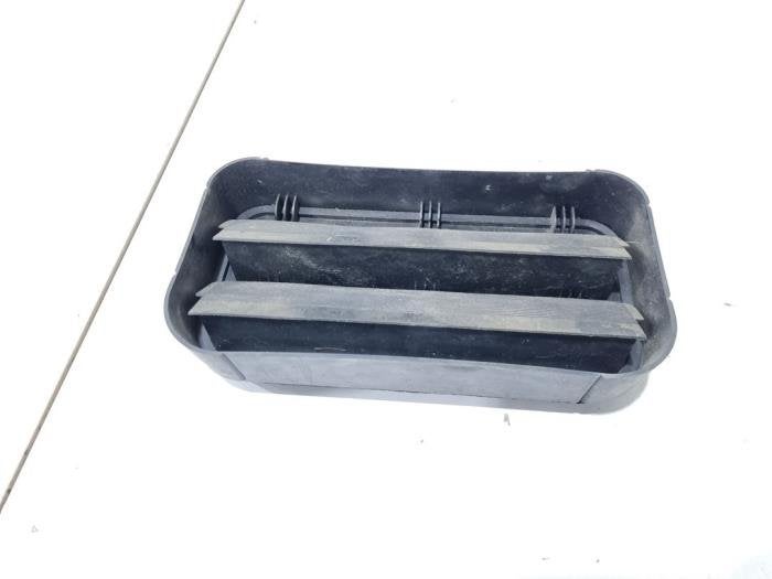 Grille d'aération arrière d'un Peugeot RCZ, -, 3 mois de garantie, Utilisé, -