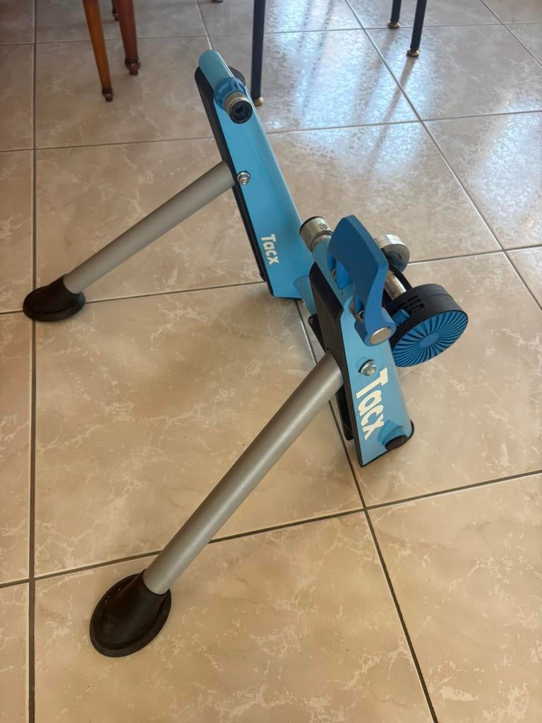 Tacx fietstrainer – stevig model ideaal voor indoor trainin, Fietsen en Brommers, Ophalen, Gebruikt