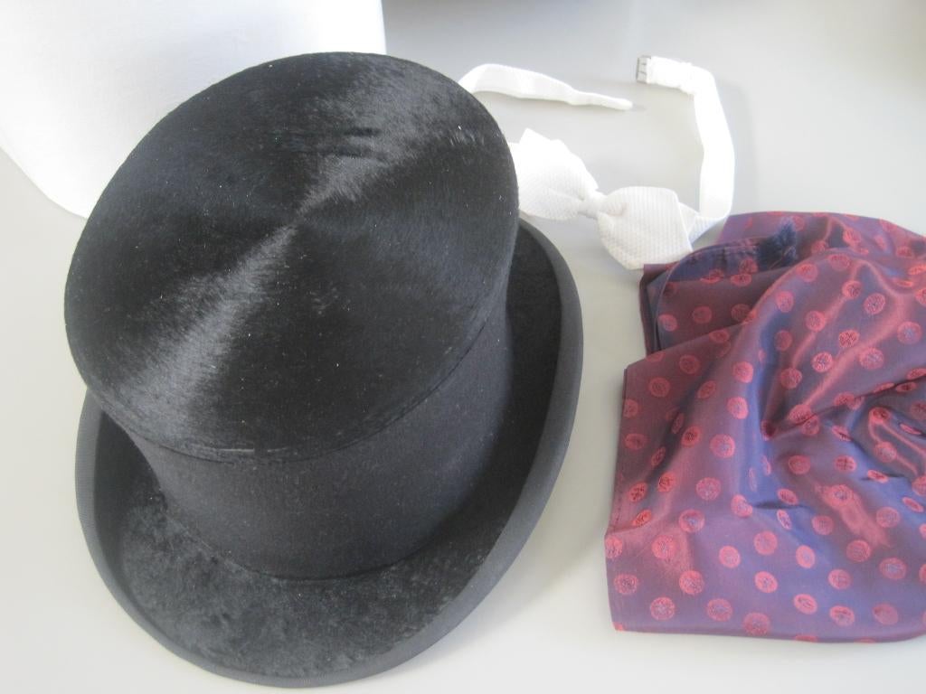 hoge hoed sjaal handschoenen doos 1950, Ophalen of Verzenden, Heren