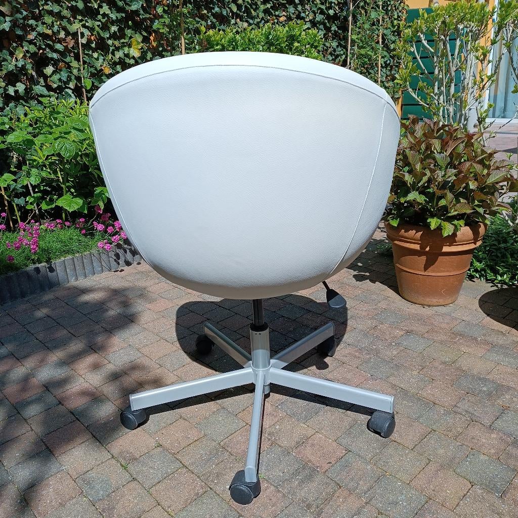 Bureaustoel wit ikea, Huis en Inrichting, Bureaustoelen, Ophalen, Gebruikt, Wit, Bureaustoel