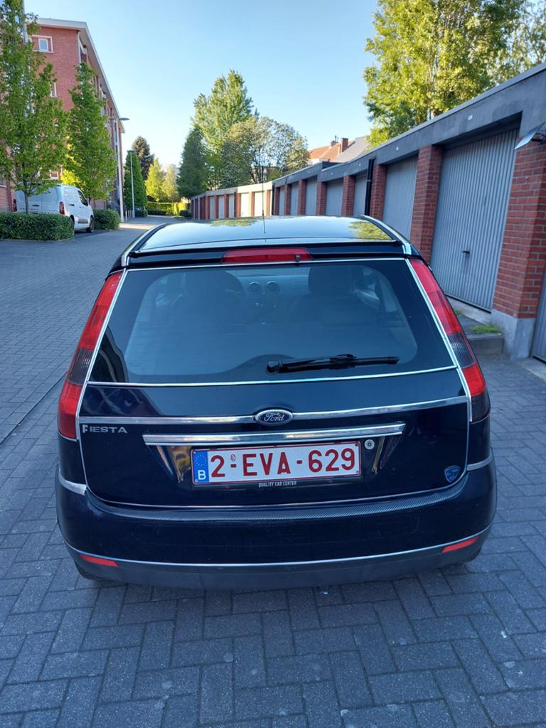 Ford Fiesta, Autos, Achat, Boîte manuelle, Noir, Particulier
