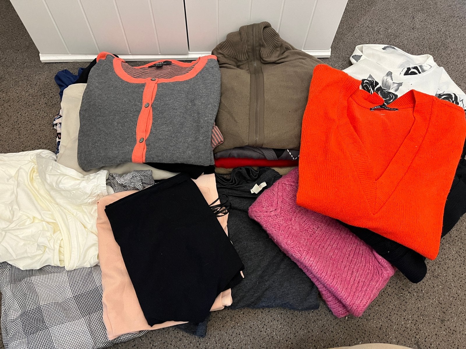 Kledingpakket merkkleding dames LARGE& XLARGE (+/-18 stuks), Kleding | Dames, Ophalen, Zo goed als nieuw, Maat 42/44 (L)