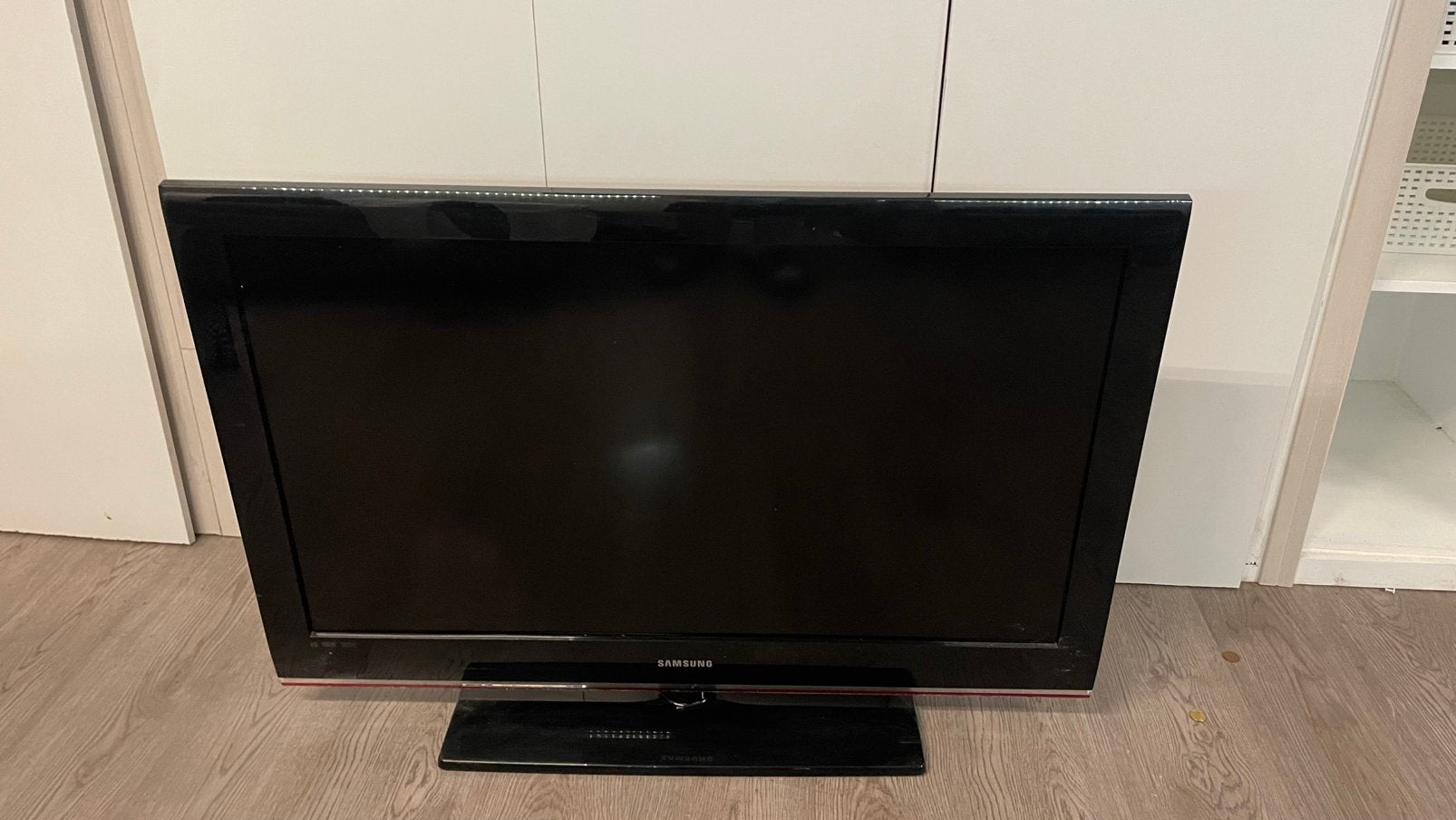 Samsung TV, 80 à 100 cm, Samsung, Smart TV, Full HD (1080p)