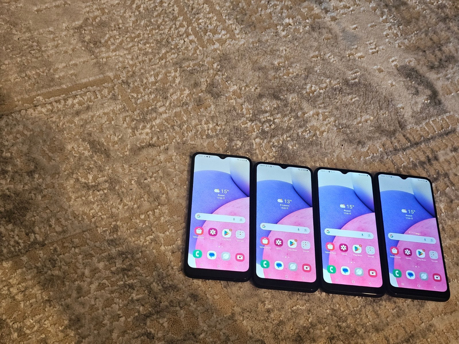 4 Samsung Galaxy A03s dualsim 32GB, TV, Hi-fi & Vidéo, Enlèvement