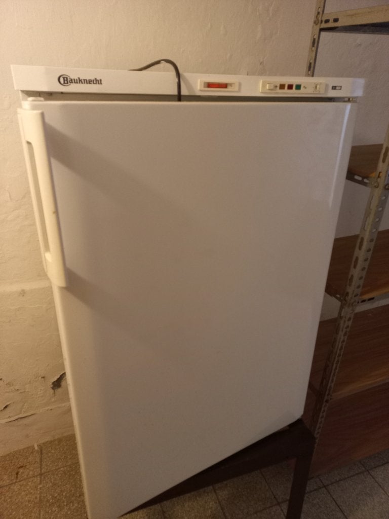 Diepvries, Elektronische apparatuur, Ophalen