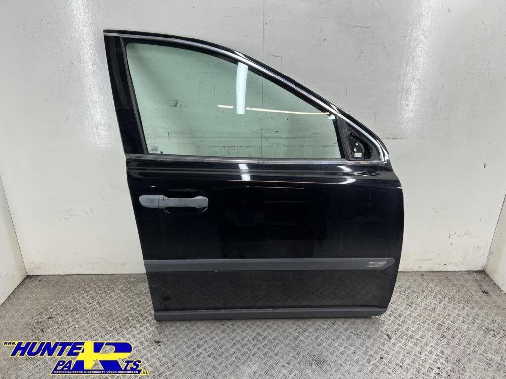 Portier rechtsvoor zwart 019-26 Volvo XC90 I ('02->), Gebruikt, Deur, Ophalen of Verzenden, Volvo