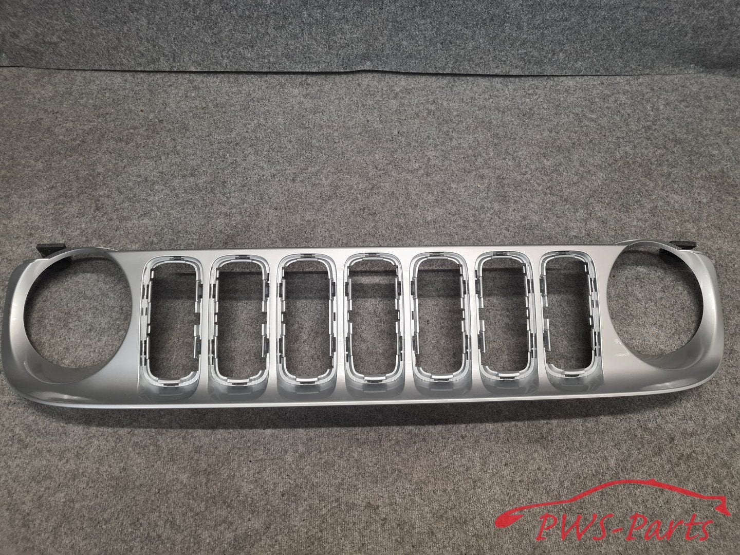 JEEP RENEGADE GRILL VANAF 2015 NIEUW ORIGINEEL, Jeep, -, -, Nieuw