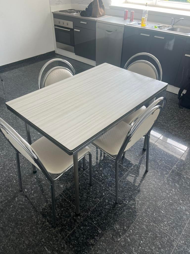 Uitrekbare tafel met stoelen, Ophalen, Gebruikt, Rechthoekig