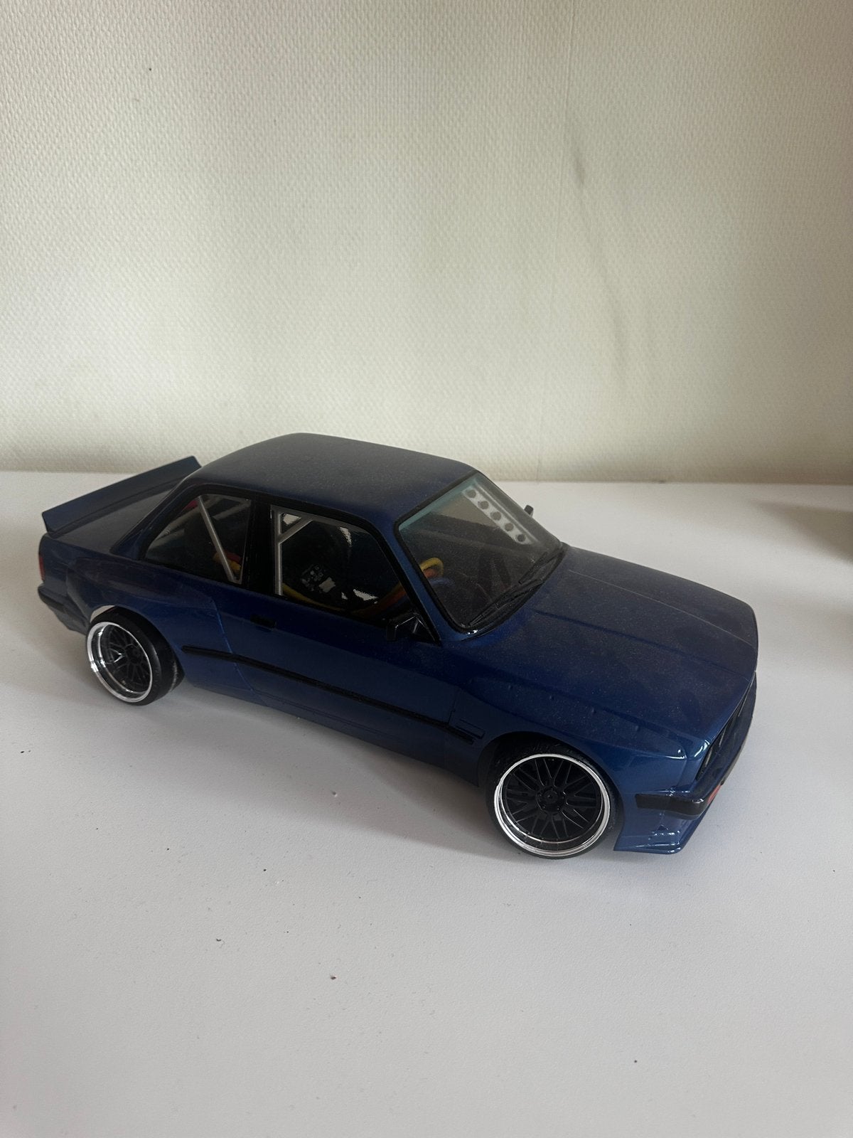 Voiture de drift E30 1:10, Enlèvement, Comme neuf, 1:9 à 1:12, Moteur