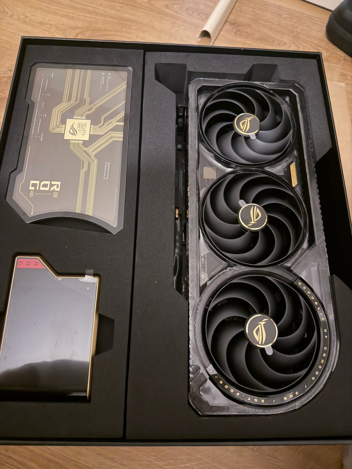 ASUS ROG Astral GeForce RTX 5090 Edition 20, Ophalen of Verzenden, Zo goed als nieuw