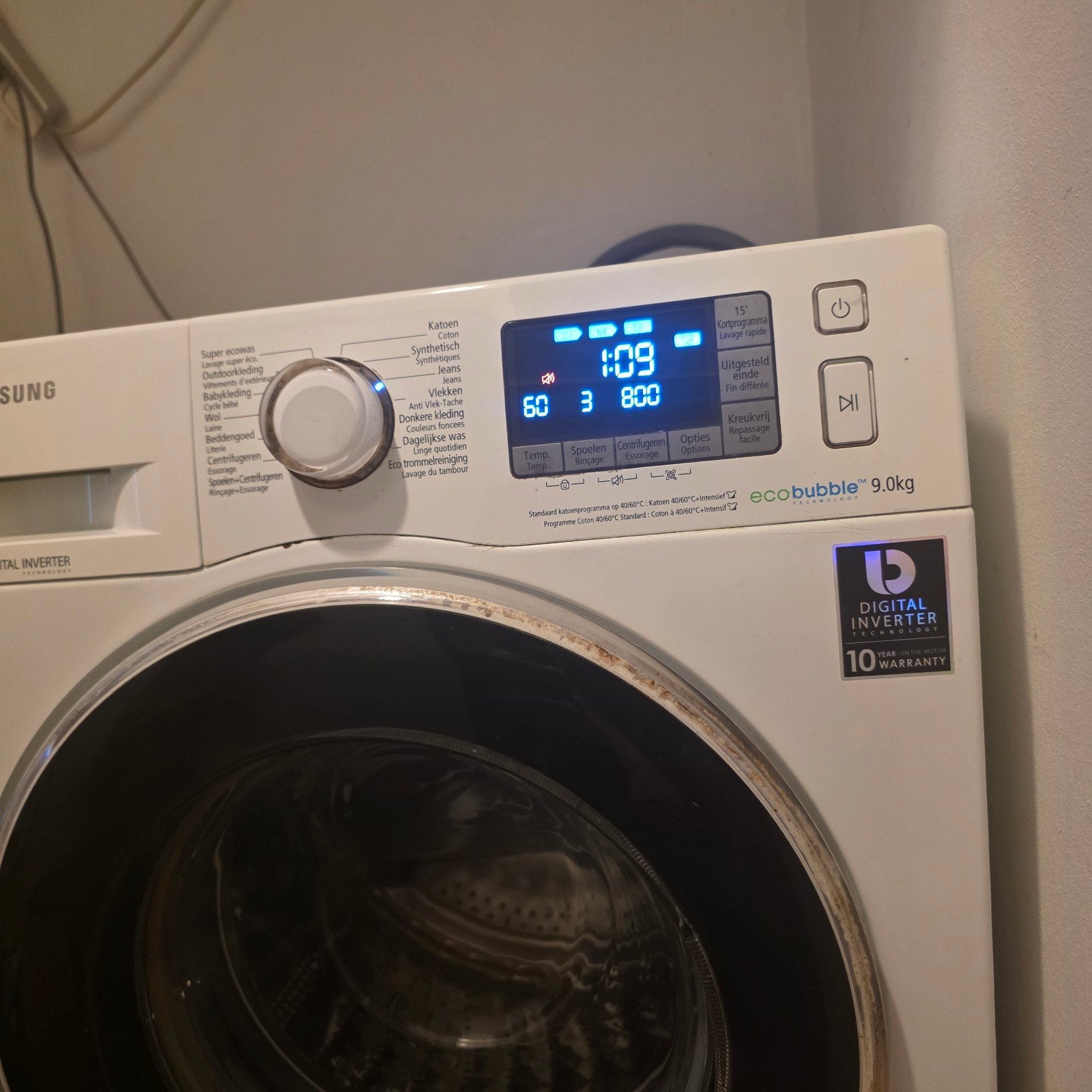 Een wasmachine van het merk Samsung met een capaciteit van 9, Elektronische apparatuur, Ophalen of Verzenden