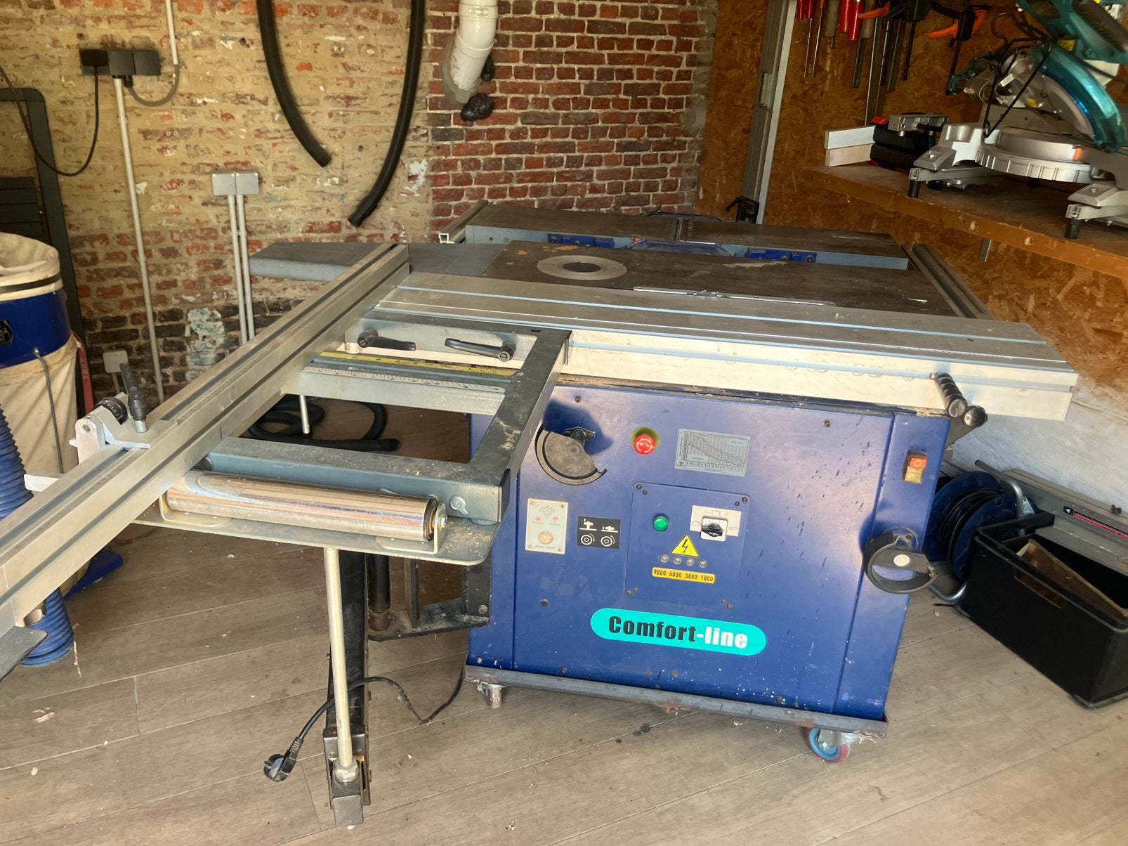 Hout combiné machine, Ophalen