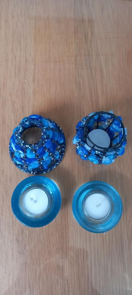 4 blauwe theelichtjes, Blauw, Ophalen of Verzenden, Zo goed als nieuw, Kandelaar