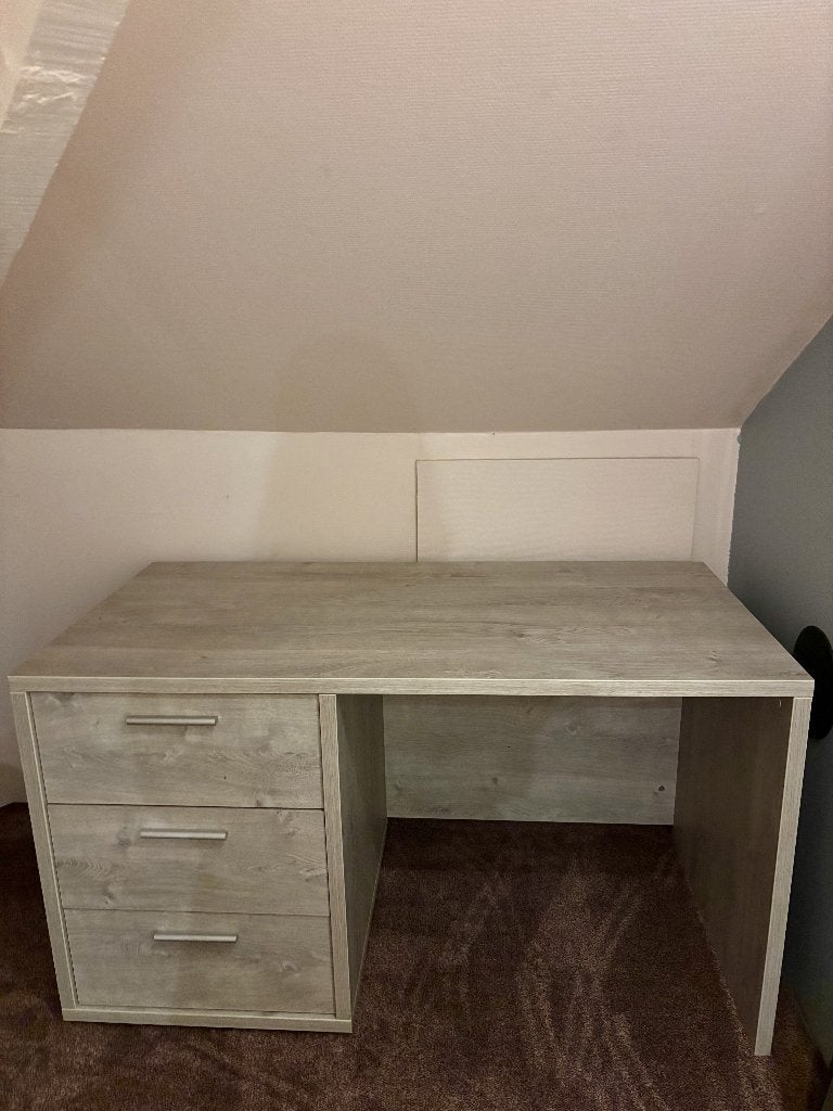 Bureau, Maison & Meubles, Bureaux, Utilisé, Bureau d'écolier, Autres marques, Naturel, Bois, Gris, Avec tiroirs, Enlèvement