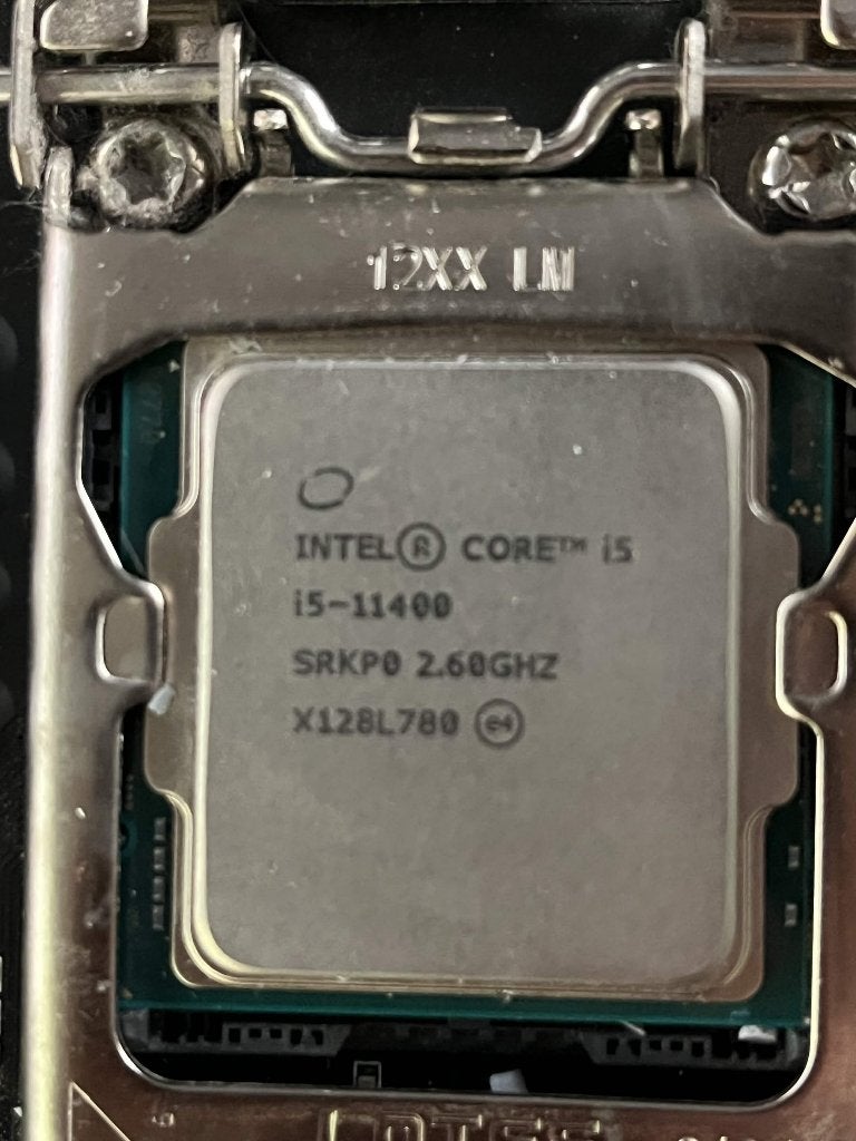 Intel i5-11400 met koeler en moederbord, met 16gb ddr4 RAM, Informatique & Logiciels, Processeurs, 6-core, Enlèvement ou Envoi