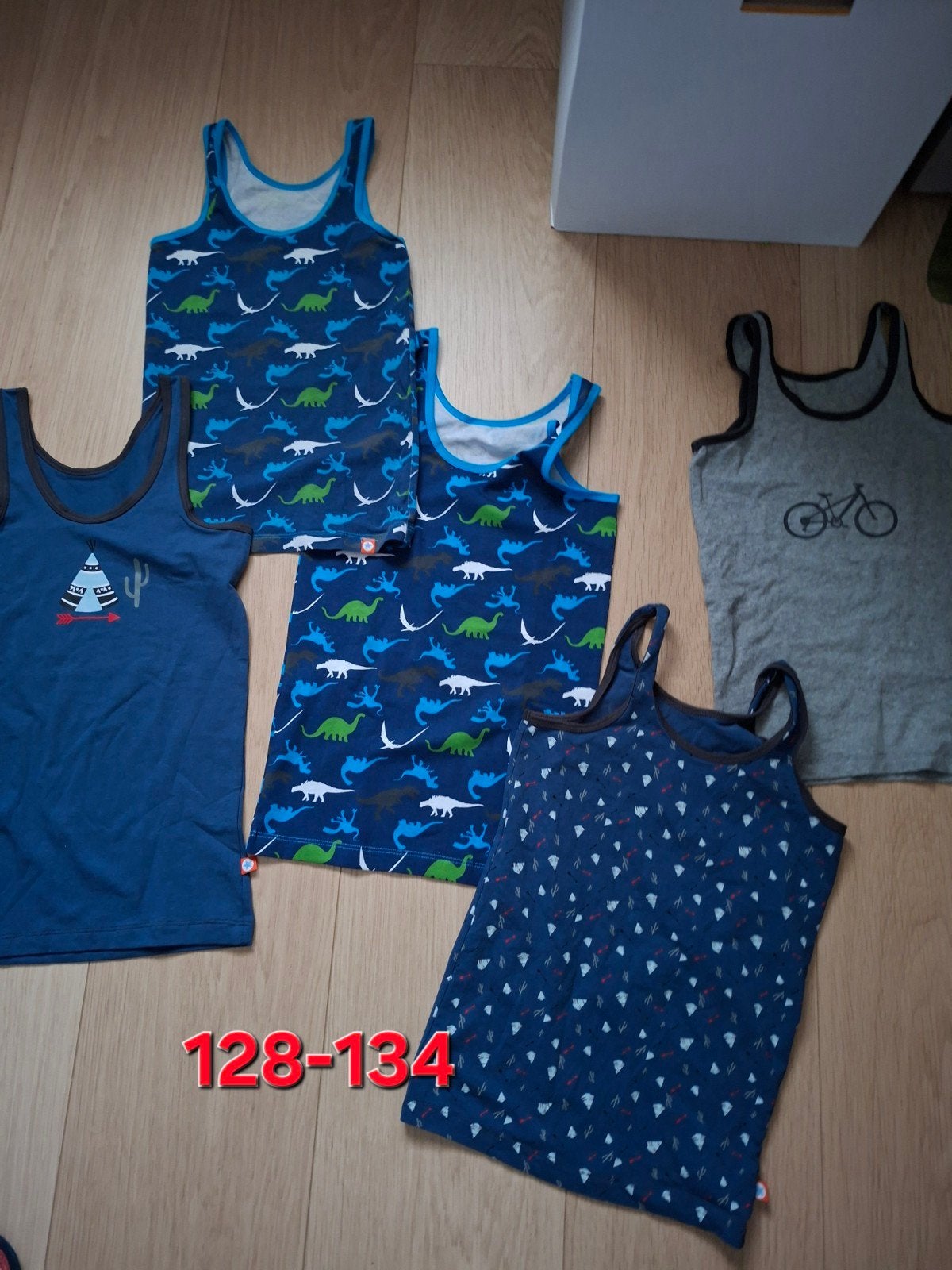 pakket hemdjes 128-134, Kinderen en Baby's, Ophalen of Verzenden, Zo goed als nieuw, Maat 128