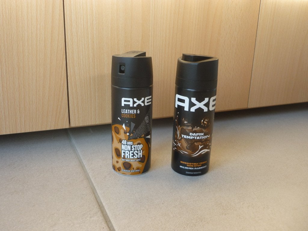 Gratis Set van 2 Axe mannen deodorant spray, Bijoux, Sacs & Beauté, Beauté | Soins du corps, Enlèvement