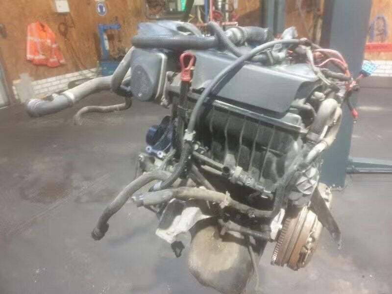 MOTOR BMW 3 serie Compact (E46 / 5) (01-2001/03-2005), Enlèvement ou Envoi, Utilisé, Petuelring 130 80809 München, DE, BMW