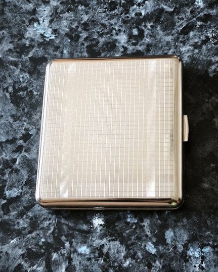 étui à cigarettes en métal, vintage, Enlèvement ou Envoi