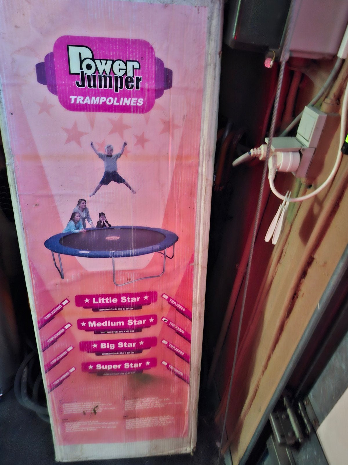 Trampline te koop, Ophalen
