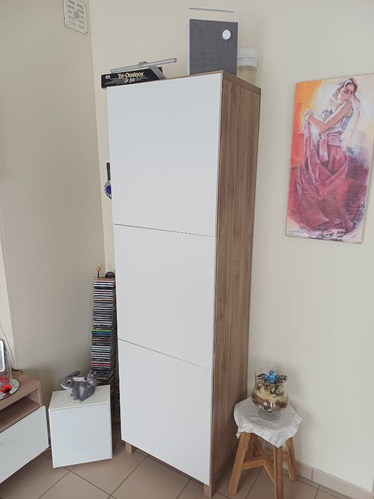 Hoge kast, Ophalen, Met deur(en), 50 tot 100 cm, Zo goed als nieuw