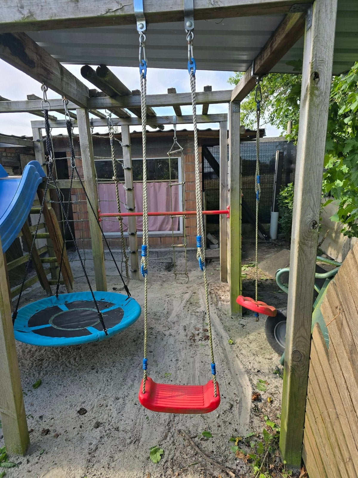 Speeltuig hout tuin., Enfants & Bébés, Jouets | Extérieur | Aires de jeux, Utilisé, Toboggan, Filet à grimper, Corde d'escalade
