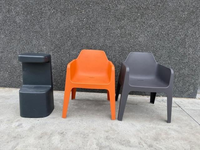 Chaises en plastique PEDRALI, Modern design, Gris, Comme neuf, Synthétique