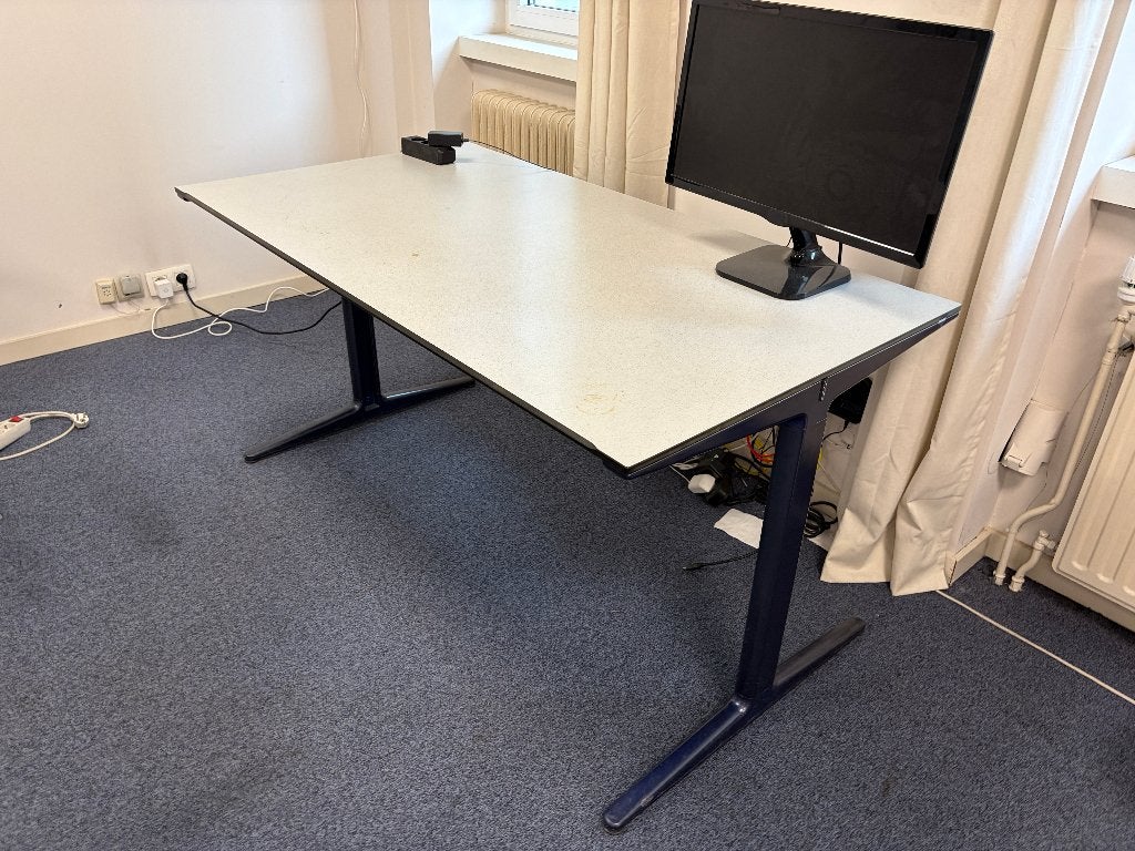 KANTOREN OM WEG TE GEVEN!!! Gratuits, Ophalen, Gebruikt, 145 cm, 80 cm