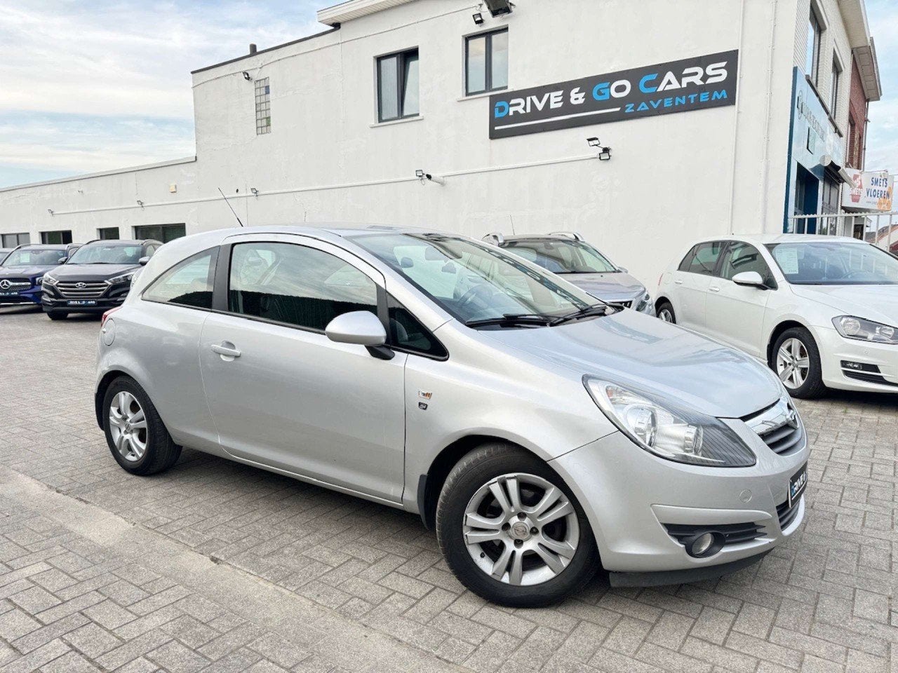 Opel Corsa Cosmo 1.3 CDTi ecoFLEX - Airco - 95Pk - 2010, Auto's, Opel, Voorwielaandrijving, Stof, Gebruikt, Zwart