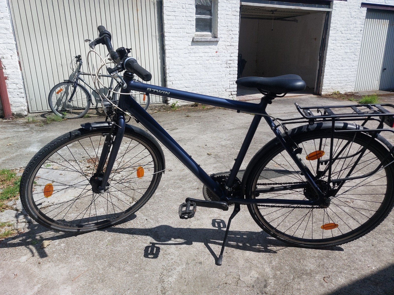 B'Twin stadsfiets 21 versnellingen – Goede staat – €125, Fietsen en Brommers, Ophalen of Verzenden