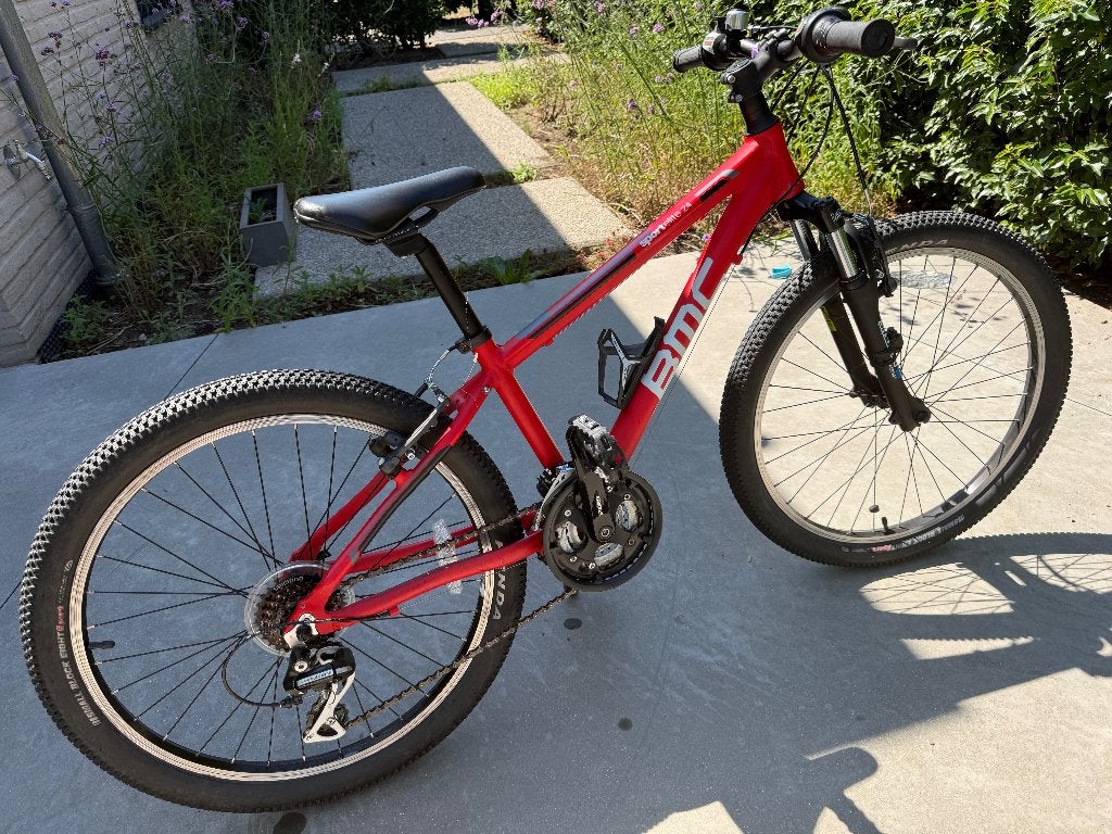 VTT BMC Sports Elite 24 pouces pour enfants, Vélos & Vélomoteurs, Vélos | Vélos pour enfant, Utilisé, 20 pouces ou plus, Frein à disque