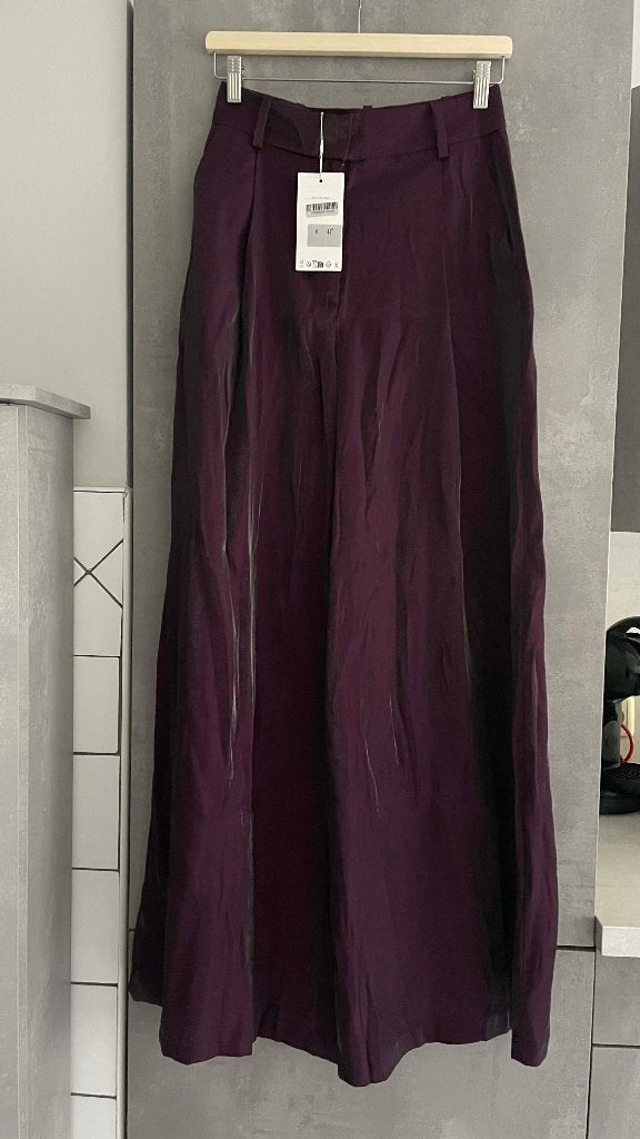 PANTALON neuf ZARA mauve satiné brillant M, Vêtements | Femmes, Neuf, Enlèvement ou Envoi, Zara, Longs