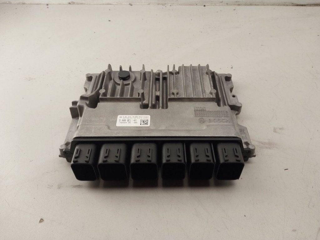 CALCULATEUR MOTEUR ECU BMW 1 serie (F40) (01-2019/-), Robert Bosch AG, Utilisé, BMW, Robert-Bosch-Allee 1
74232  Abstatt, DE