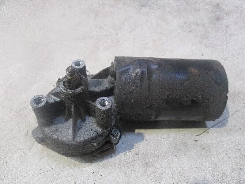 RUITENWISSERMOTOR VOOR Opel Kadett E (01-1970/-), Auto-onderdelen, Bahnhofsplatz 65423 Rüsselsheim am Main, DE, Gebruikt, Opel