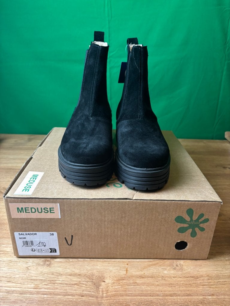 Meduse Salvador Noir zwarte Chelsea boots maat 38, Enlèvement ou Envoi, Comme neuf, Boots et Botinnes, Noir