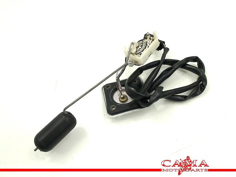 BENZINE METER Kawasaki, Dhr. S. di Majo, Gebruikt, Info@cama-motorparts.nl, P.J. Troelstraweg 8 8
3144 CX  MAASSLUIS, NL