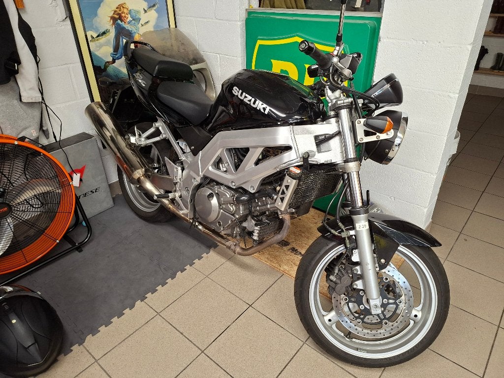 Suzuki SV650, Motos, Motos | Suzuki, Permis Moto A, Occasion, 2 cylindres, Particulier