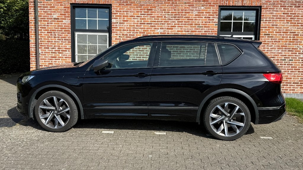 Seat Tarraco FR1.4 TSI 245pk (180kW) Plug-in Hybrid EURO 6, Autos, Cuir, Achat, Euro 6, Noir