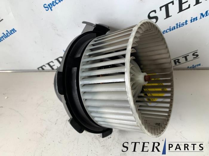Kachel Ventilatiemotor van een Mercedes Sprinter, Gebruikt, -, Ophalen of Verzenden, -