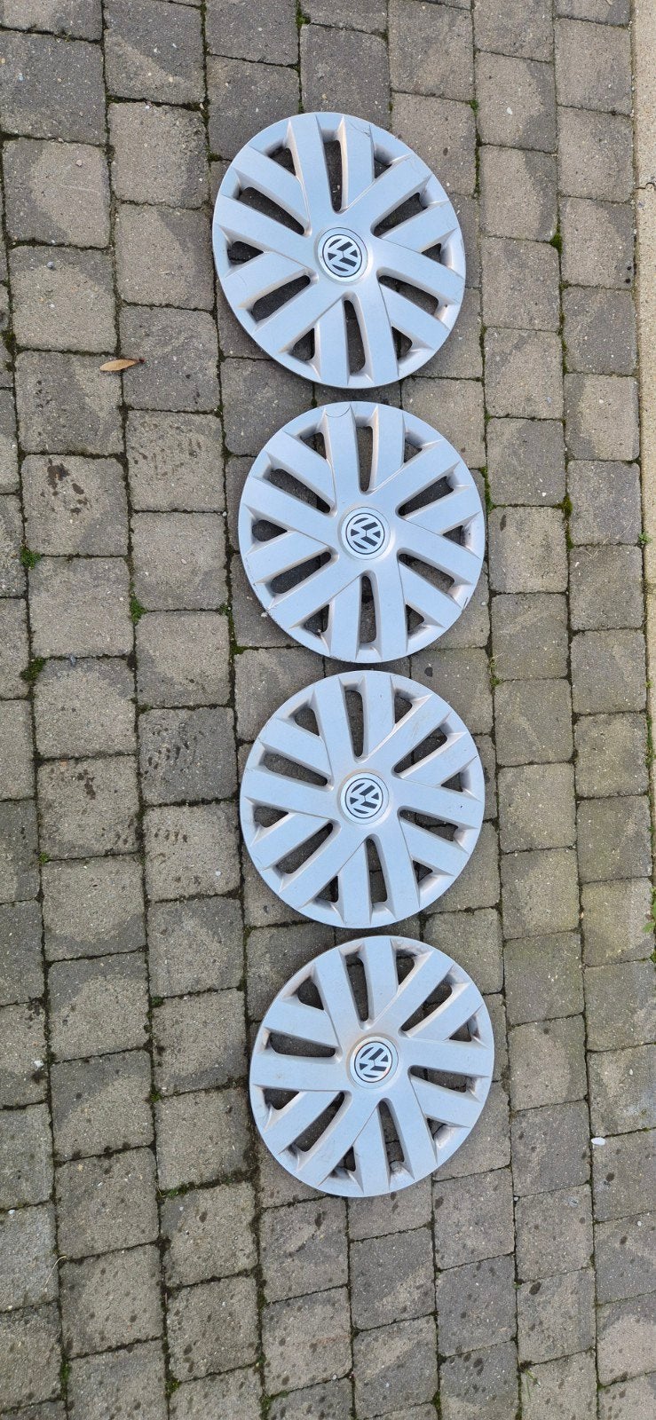 Jeu de 4 enjoliveurs d'origine Volkswagen 15" - Réf. 6R0 601, Enlèvement
