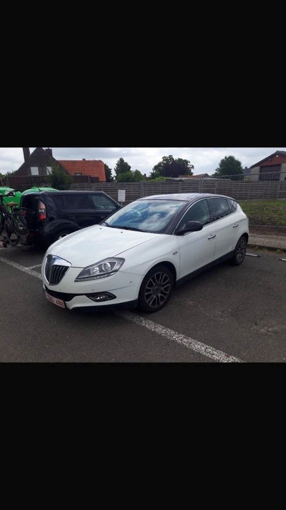 lancia delta, Autos, Euro 5, Boîte manuelle, 5 portes, Delta