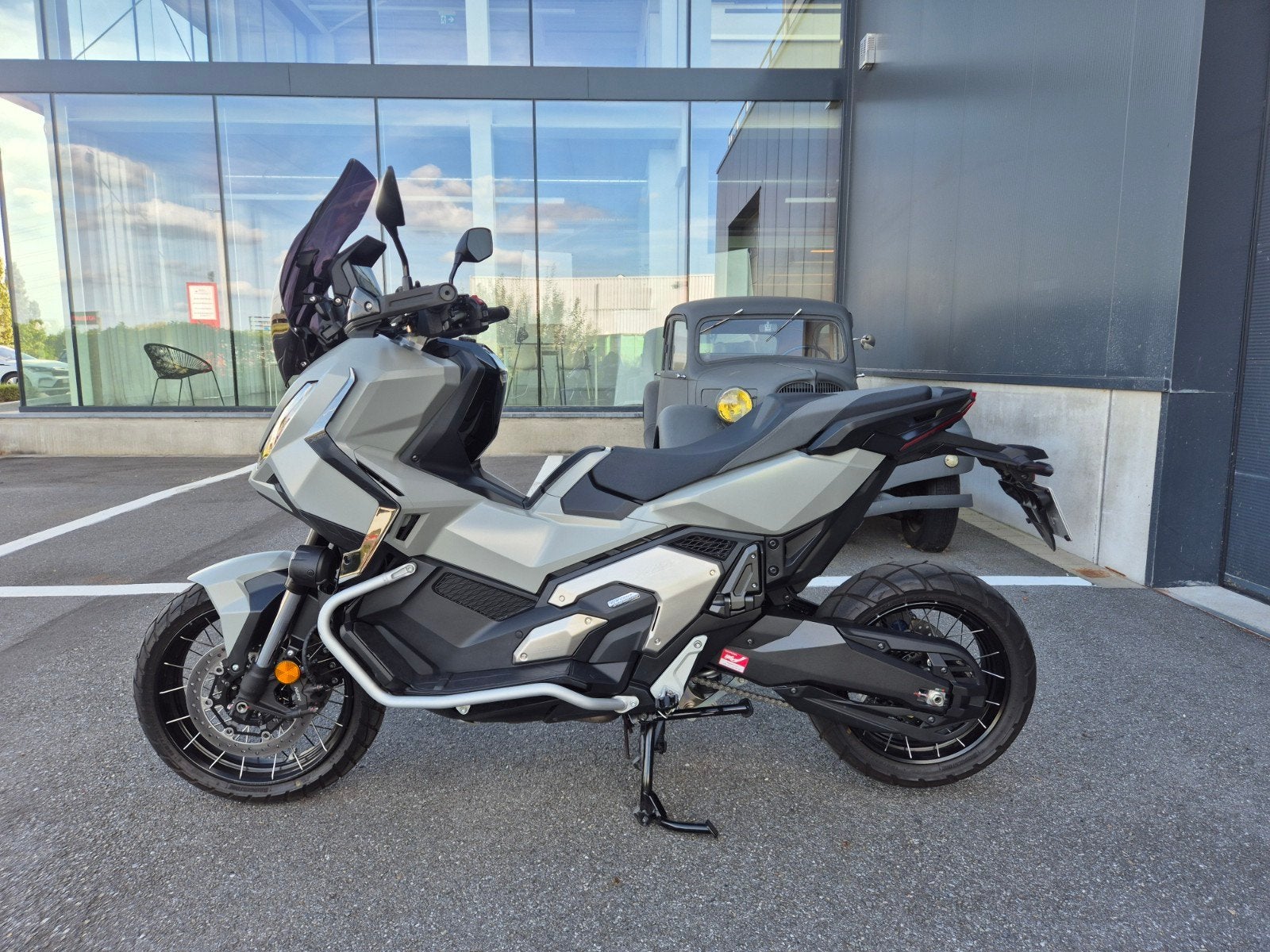 Honda X Adv 750cc bj 2026 4000 km  GARANTIE  !!, Motoren, 750 cc, 2 cilinders, Bedrijf, Sport