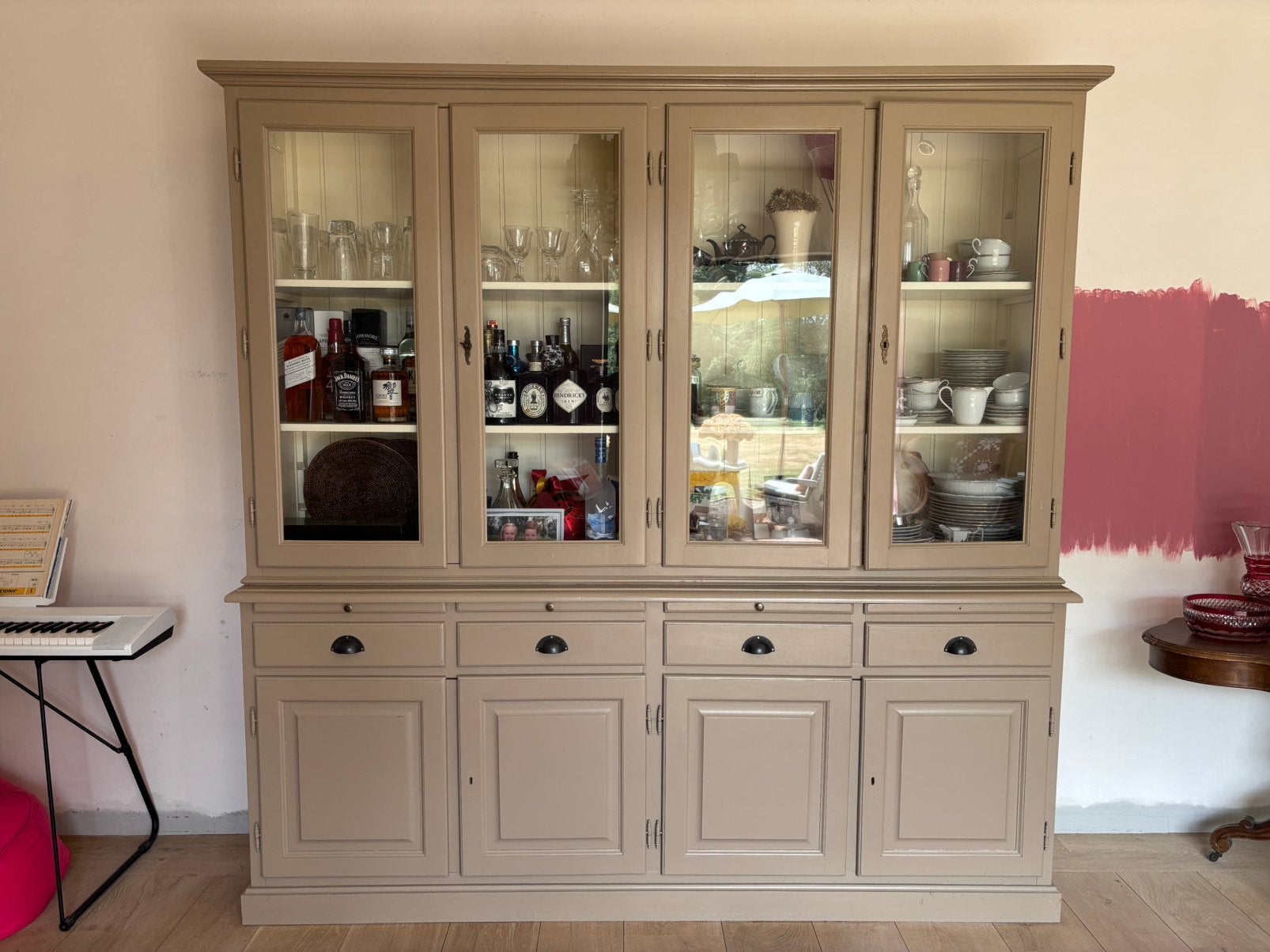 beau buffet/vitrine rural, Maison & Meubles, Armoires | Buffets, Utilisé, 200 cm ou plus, 200 cm ou plus, 25 à 50 cm, Avec tiroir(s)