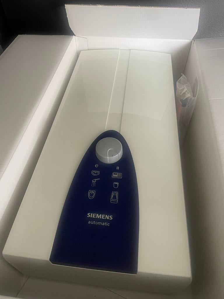 Siemens huishoud doorstroomverwarmer, Enlèvement, Comme neuf